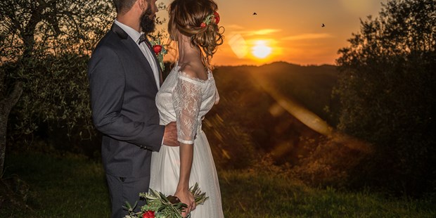 Hochzeitsfotos - Art des Shootings: Prewedding Shooting - Bezirk Innsbruck Land - Sonnenuntergang in der Toskana - JB_PICTURES