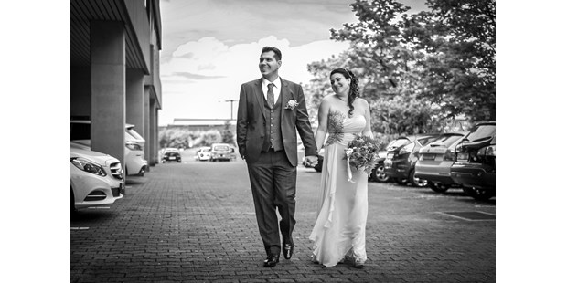 Hochzeitsfotos - Copyright und Rechte: Bilder auf Social Media erlaubt - Obergerlafingen - Betsch-art Hochzeitsfotografie