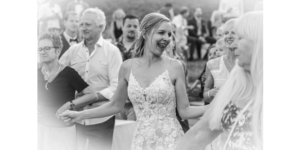 Hochzeitsfotos - Art des Shootings: Fotostory - Thun - Betsch-art Hochzeitsfotografie