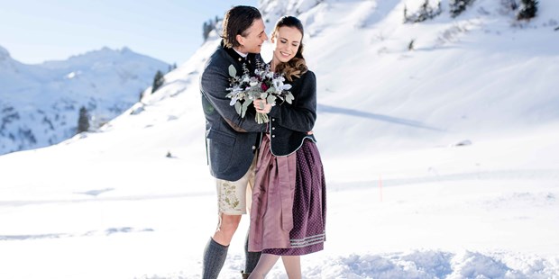 Hochzeitsfotos - Videografie buchbar - Koppl (Koppl) - Winter Hochzeit | Obertauern - Birgit Schulz Fotografin