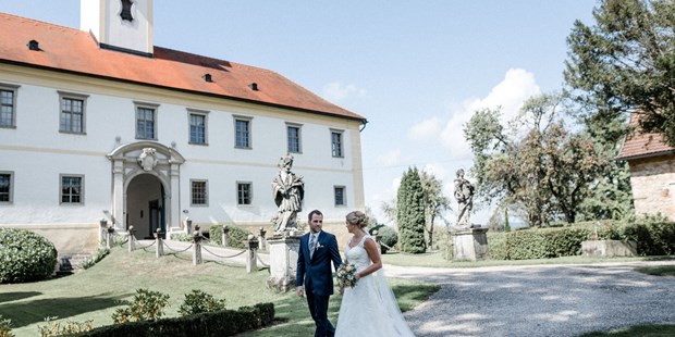 Hochzeitsfotos - Art des Shootings: Portrait Hochzeitsshooting - Traun (Traun) - Traumhochzeit im Schloss | Katrin & Thomas | Schloss Altenhof - Birgit Schulz Fotografin