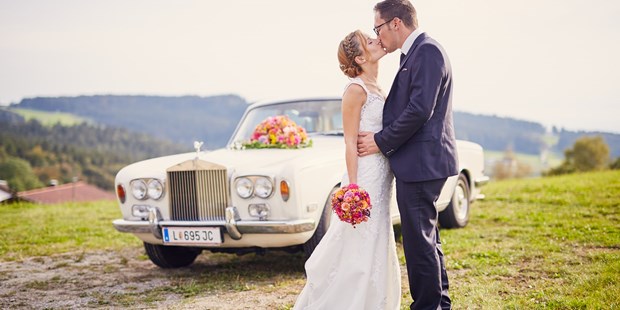 Hochzeitsfotos - Art des Shootings: Hochzeits Shooting - Strobl - Stefan & Lisa (Eidenberger Alm) - Jakob Lehner Photography