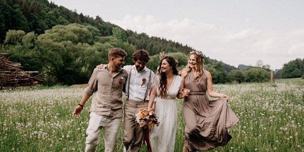 Hochzeitsfotos - Copyright und Rechte: Bilder auf Social Media erlaubt - Polzela - Hochzeit in der Steiermark / Gerald Hinteregger,
St. Margarethen an der Raab - Pixellicious