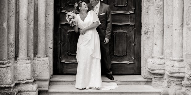 Hochzeitsfotos - Art des Shootings: Portrait Hochzeitsshooting - Burgenland - Memories & Emotions Photography