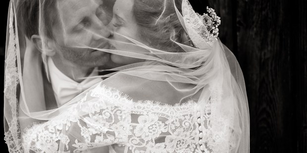 Hochzeitsfotos - Art des Shootings: Prewedding Shooting - Großhöflein - Memories & Emotions Photography