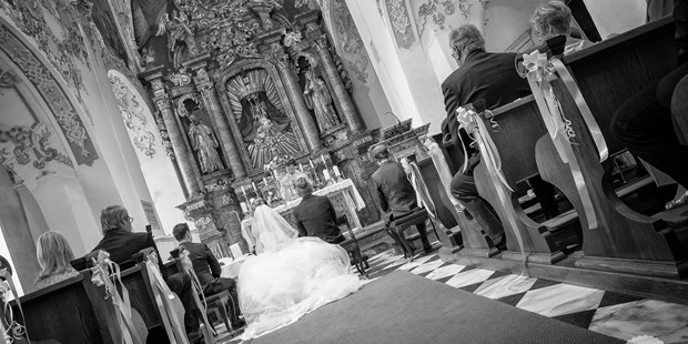 Hochzeitsfotos - Art des Shootings: Portrait Hochzeitsshooting - Ossiach - Hochzeit im Stift Ossiach - KLAUS PRIBERNIG Photography