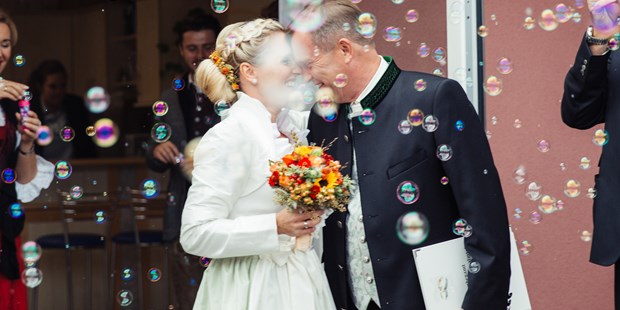 Hochzeitsfotos - Art des Shootings: Trash your Dress - Windischgarsten - Bianca Marie Fotografie