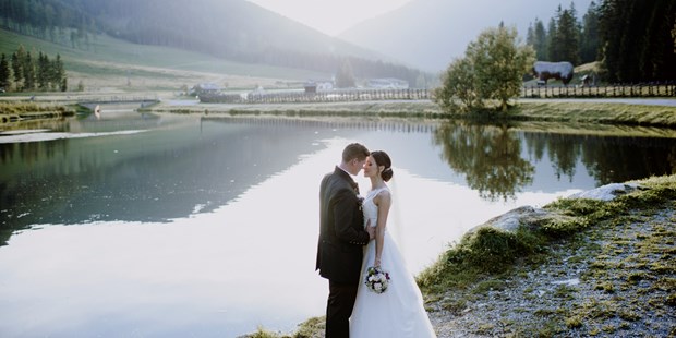 Hochzeitsfotos - Copyright und Rechte: Bilder auf Social Media erlaubt - Bad Eisenkappel - Michaela Begsteiger