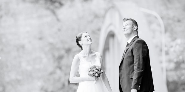 Hochzeitsfotos - Art des Shootings: Portrait Hochzeitsshooting - Vorarlberg - BETTINA KOGLER FOTOGRAFIE