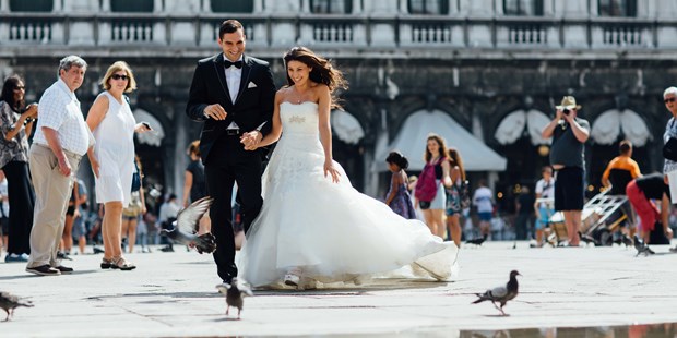 Hochzeitsfotos - Art des Shootings: Trash your Dress - Bayern - Markusplatz, Venedig - Ralf Milde