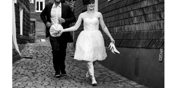 Hochzeitsfotos - Art des Shootings: Portrait Hochzeitsshooting - Wuppertal - Axel Wascher