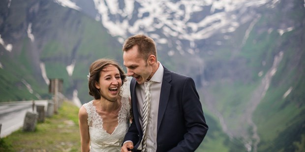 Hochzeitsfotos - Königssee - Hochzeitsfotoshooting in den Bergen, Grossglockner Hochalpenstrasse - Svetlana Schaier Fotografie 