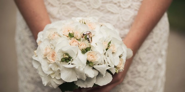 Hochzeitsfotos - Copyright und Rechte: Bilder frei verwendbar - Bad Reichenhall - Wedding flowers  - Svetlana Schaier Fotografie 