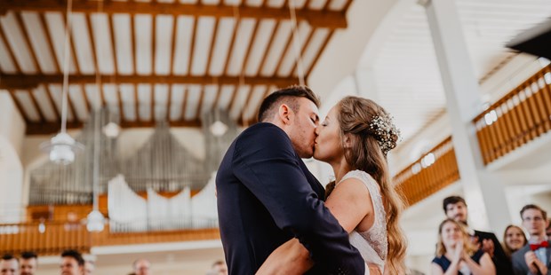 Hochzeitsfotos - Copyright und Rechte: Bilder auf Social Media erlaubt - Hahnheim - Micha Bührle