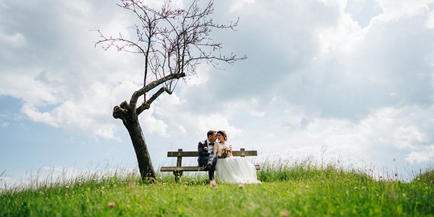 Hochzeitsfotos - Copyright und Rechte: Bilder auf Social Media erlaubt - Polzela - Henry Welisch