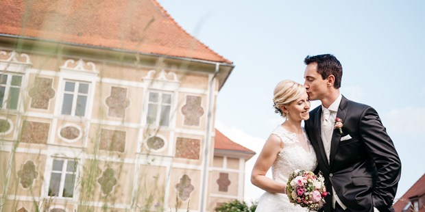 Hochzeitsfotos - Copyright und Rechte: Bilder auf Social Media erlaubt - Kremsmünster - Hochzeit in einem obersteirischen Schloss. - Tom Schuller