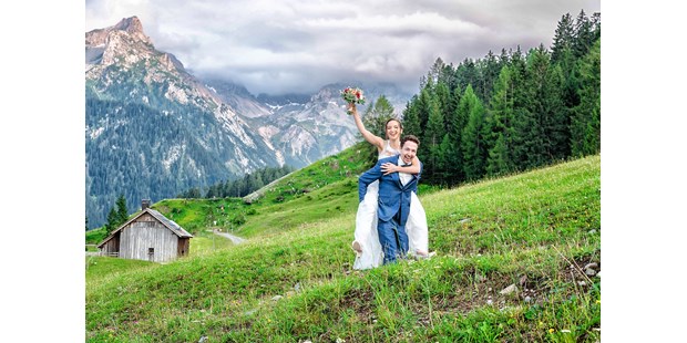 Hochzeitsfotos - Art des Shootings: Trash your Dress - Bodensee-Vorarlberg - Tobias Köstl Photography