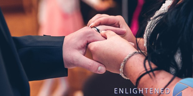 Hochzeitsfotos - Copyright und Rechte: Bilder dürfen bearbeitet werden - Bietigheim-Bissingen - Moritz Ellenbürger - Enlightened Imaging