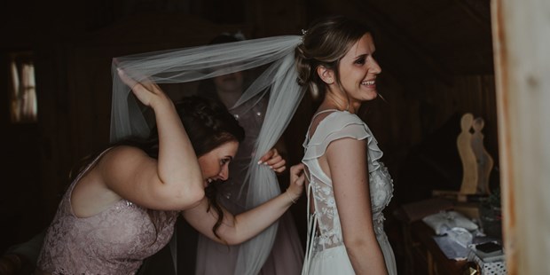Hochzeitsfotos - Copyright und Rechte: Bilder auf Social Media erlaubt - Gnesau - Christina Supanz