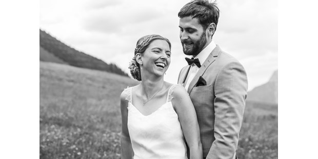 Hochzeitsfotos - Copyright und Rechte: Bilder auf Social Media erlaubt - Bayern - Afterwedding Shooting Lisa Viertel - Lisa Viertel