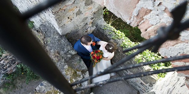 Hochzeitsfotos - Copyright und Rechte: Bilder frei verwendbar - Georgenthal - Brautpaarshooting - Marvin Glodek