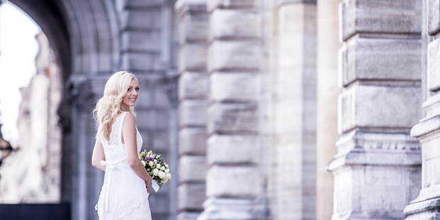 Hochzeitsfotos - Fotostudio - Eisenstadt - Braut - Armin Kleinlercher - your weddingreport
