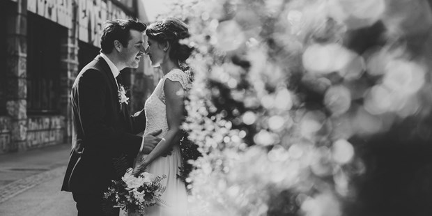 Hochzeitsfotos - Copyright und Rechte: Bilder auf Social Media erlaubt - Maissau - Anna Obermeier