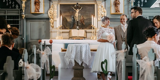 Hochzeitsfotos - Art des Shootings: Fotostory - Eschau - Juliane Kaeppel - authentic natural wedding photography