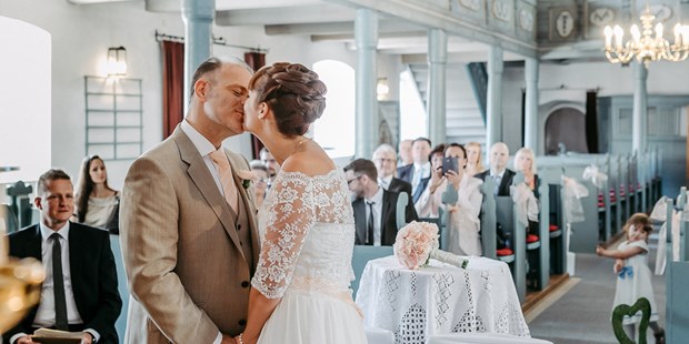Hochzeitsfotos - Ingolstadt - Juliane Kaeppel - authentic natural wedding photography