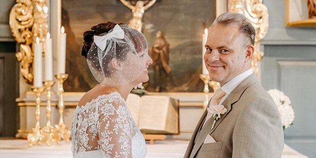 Hochzeitsfotos - Art des Shootings: Portrait Hochzeitsshooting - Franken - Juliane Kaeppel - authentic natural wedding photography