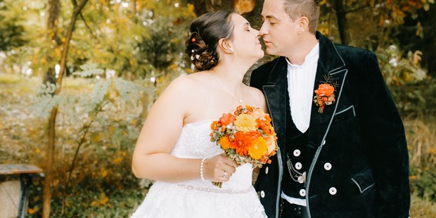 Hochzeitsfotos - Copyright und Rechte: Bilder auf Social Media erlaubt - Schwäbische Alb - Hochzeitsfotograf Achim Majer - Opuslumen