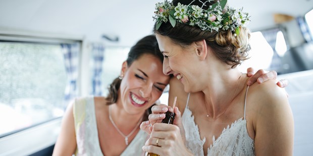 Hochzeitsfotos - Copyright und Rechte: Bilder privat nutzbar - Schöder - yes baby / weddings by fotografiefetz