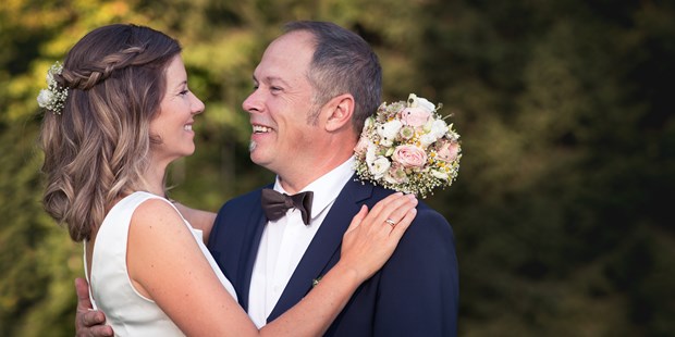 Hochzeitsfotos - Copyright und Rechte: Bilder auf Social Media erlaubt - Region Bodensee - Ivana Foto
