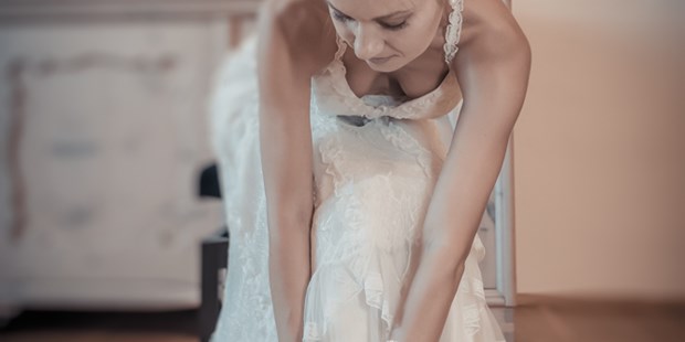 Hochzeitsfotos - Art des Shootings: Trash your Dress - Wiedenzhausen - Dayle Ann Clavin