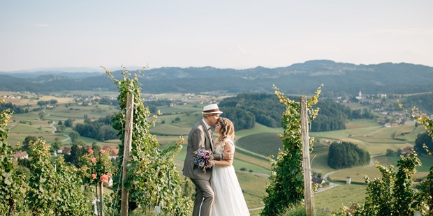 Hochzeitsfotos - Copyright und Rechte: Bilder auf Social Media erlaubt - Eggenburg - Margarita Shut