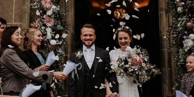 Hochzeitsfotos - Art des Shootings: 360-Grad-Fotografie - Lessach (Lessach) - BLISS & DELIGHT AUTHENTIC WEDDING PHOTOS AND VIDEOS