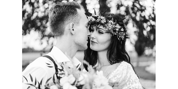 Hochzeitsfotos - Copyright und Rechte: Bilder auf Social Media erlaubt - Altomünster - Studio8 | Florian Weilbold