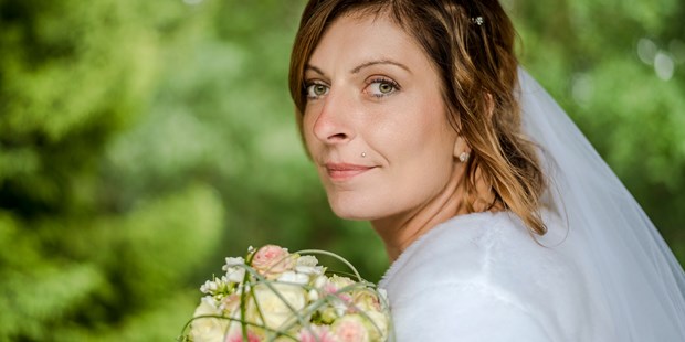 Hochzeitsfotos - Copyright und Rechte: Bilder privat nutzbar - Bernsdorf (Zwickau) - momentverliebt · Julia Dürrling 