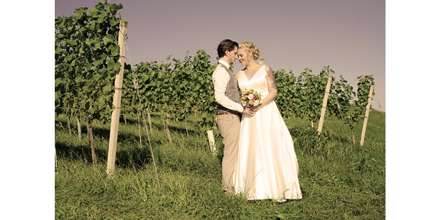 Hochzeitsfotos - Copyright und Rechte: Bilder dürfen bearbeitet werden - Graz - Fink Pictures by Iris Fink 