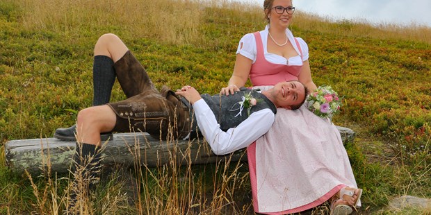 Hochzeitsfotos - Videografie buchbar - Gerlos - Steffi & Thomas aus Tirol. Kärntnerin  lernt Niederösterreicher kennen und heiratet auf der Planai.

Die schönsten Erinnerungsbilder wie immer von FotoTOM - TOM Eitzinger