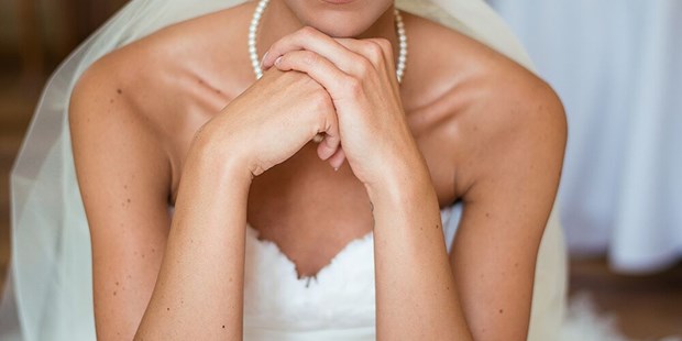 Hochzeitsfotos - Art des Shootings: Portrait Hochzeitsshooting - Köln - Roxy Jenkins Fotografie & Make-up