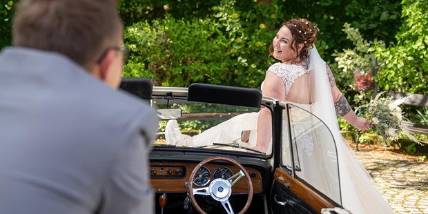 Hochzeitsfotos - Copyright und Rechte: Bilder auf Social Media erlaubt - Region Hausruck - Justin Berlinger Fotografie