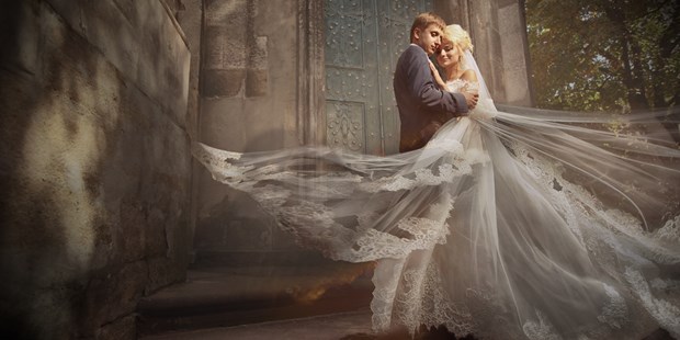 Hochzeitsfotos - Copyright und Rechte: Bilder dürfen bearbeitet werden - Engerwitzdorf - Hochzeitsfotograf Alex bogutas, Ukraine - Alex Bogutas