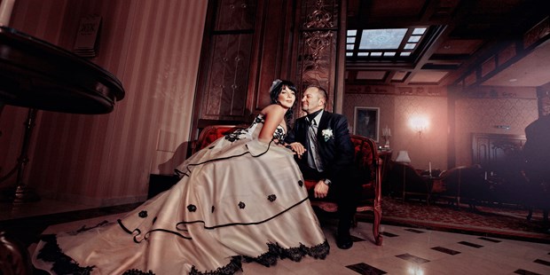 Hochzeitsfotos - Art des Shootings: Portrait Hochzeitsshooting - Hochsteiermark - Hochzeitsfotograf Alex bogutas, Österreich - Alex Bogutas