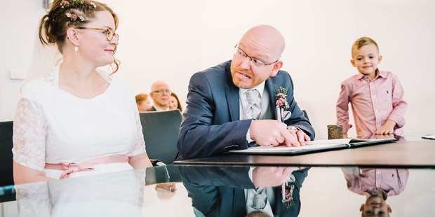 Hochzeitsfotos - Copyright und Rechte: Bilder auf Social Media erlaubt - Wolfenbüttel - Hochzeit im Blick