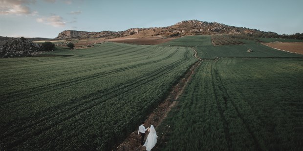 Hochzeitsfotos - Art des Shootings: After Wedding Shooting - Nordrhein-Westfalen - Drohnenaufnahmen, Pre-Wedding Shooting in Andalusien, Spanien - Tu Nguyen Wedding Photography