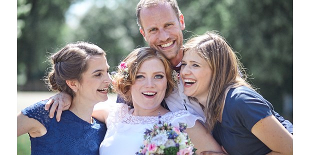 Hochzeitsfotos - Copyright und Rechte: Bilder auf Social Media erlaubt - Brandenburg - Stephan Paul