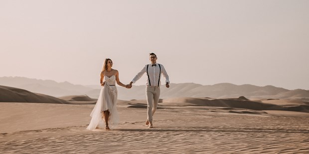 Hochzeitsfotos - Art des Shootings: Portrait Hochzeitsshooting - Achern - Marokko-Destination-Wedding-Agafay-Desert-Wedding-Nationalparkweddingphotographer - Alena Hanselowski