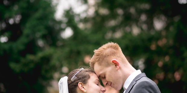 Hochzeitsfotos - Copyright und Rechte: Bilder auf Social Media erlaubt - Niedersachsen - Rico Lipinski