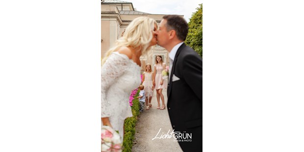Hochzeitsfotos - Art des Shootings: After Wedding Shooting - Tiefgraben - Lichtgrün Design & Photo - Linda Mayr
